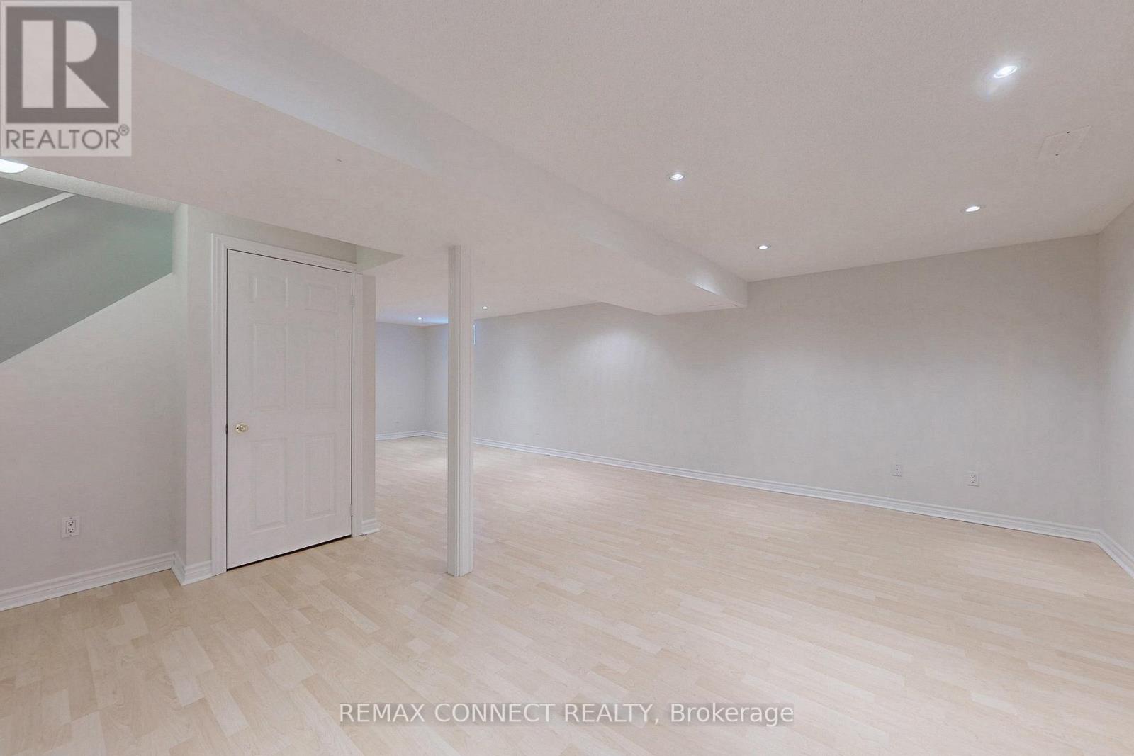 111 Dali Crescent, Toronto, Ontario  M1B 5Y3 - Photo 38 - E13032688