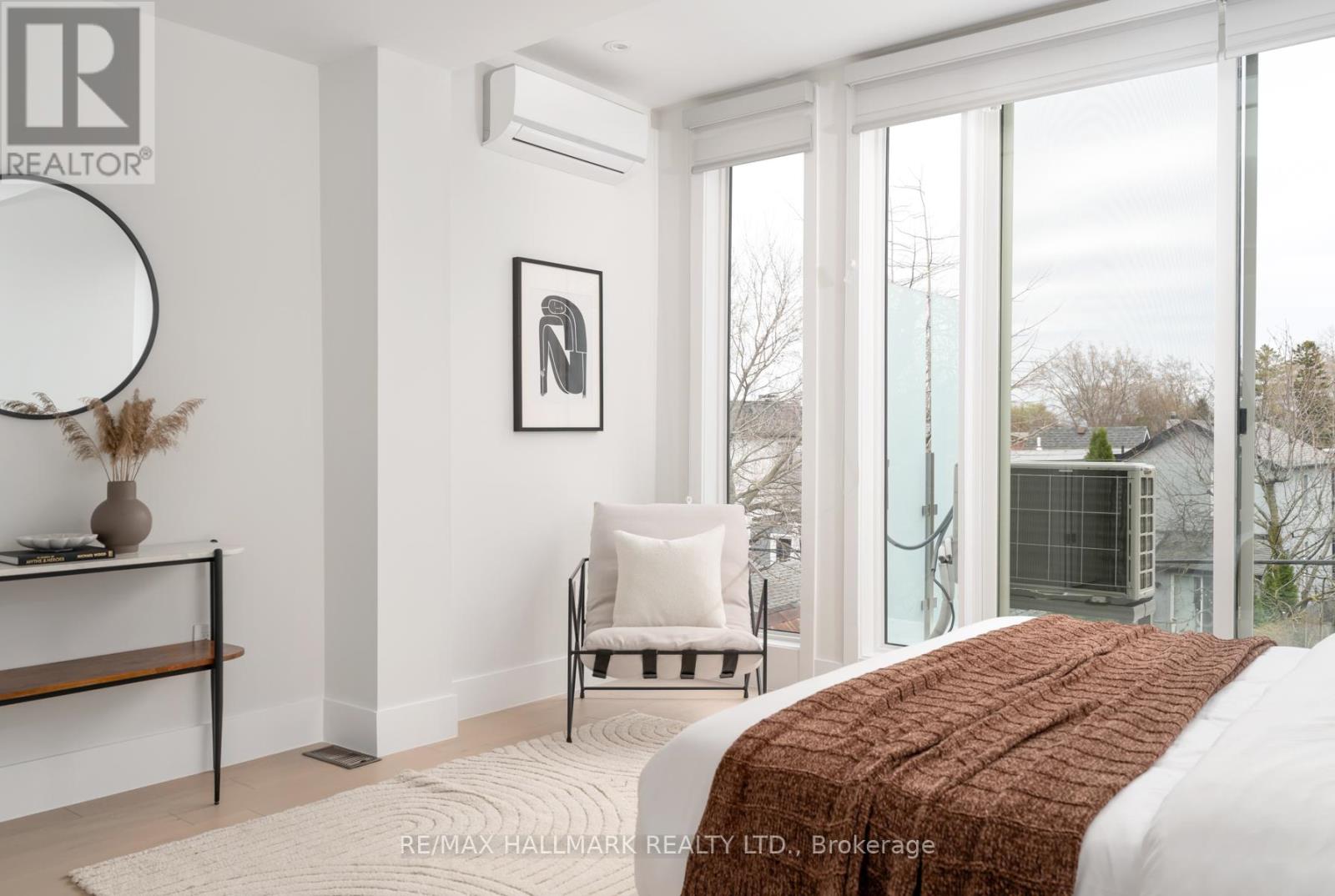 167 Sammon Avenue, Toronto, Ontario  M4J 1Z1 - Photo 23 - E13032754