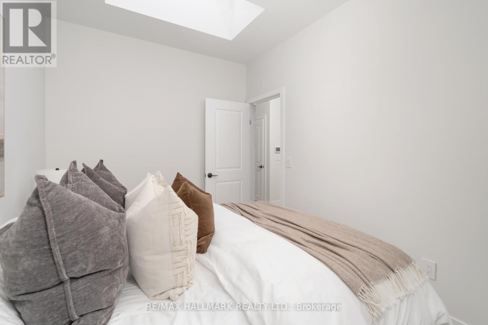 167 Sammon Avenue, Toronto, Ontario  M4J 1Z1 - Photo 28 - E13032754