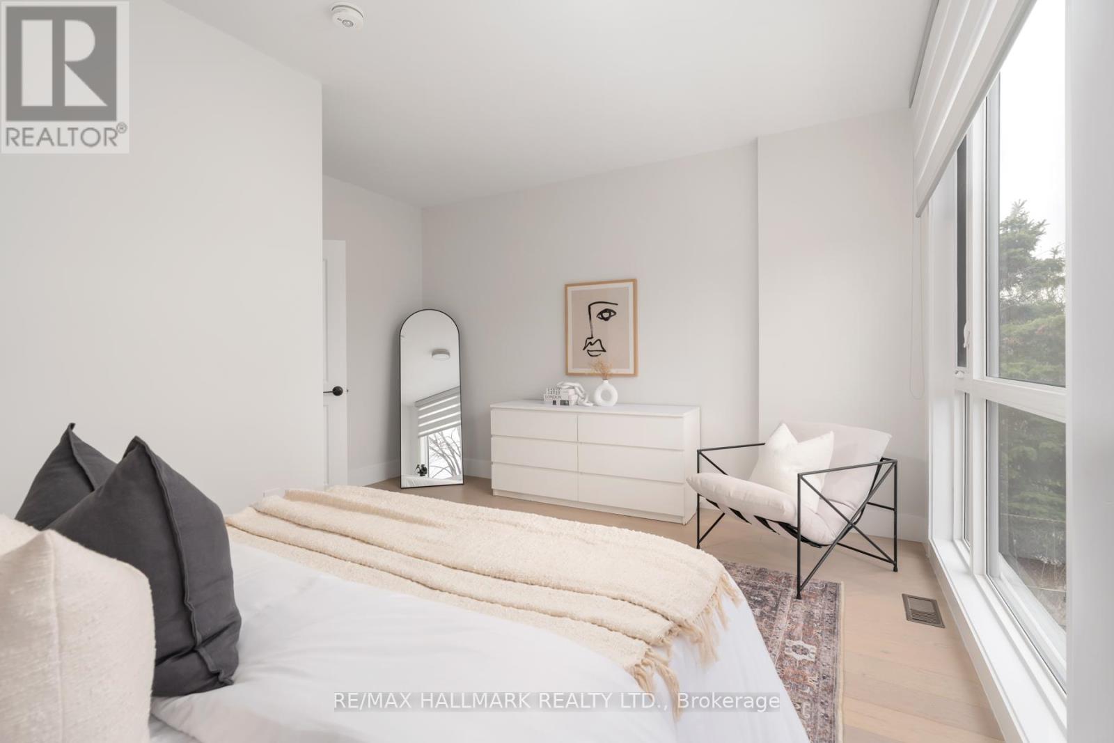 167 Sammon Avenue, Toronto, Ontario  M4J 1Z1 - Photo 32 - E13032754