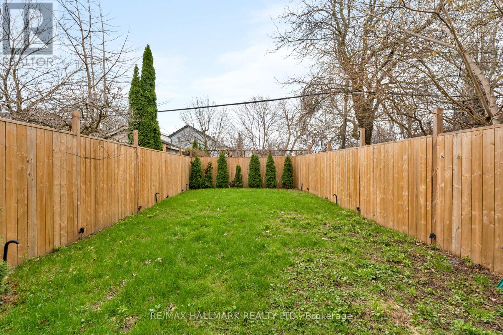 167 Sammon Avenue, Toronto, Ontario  M4J 1Z1 - Photo 41 - E13032754