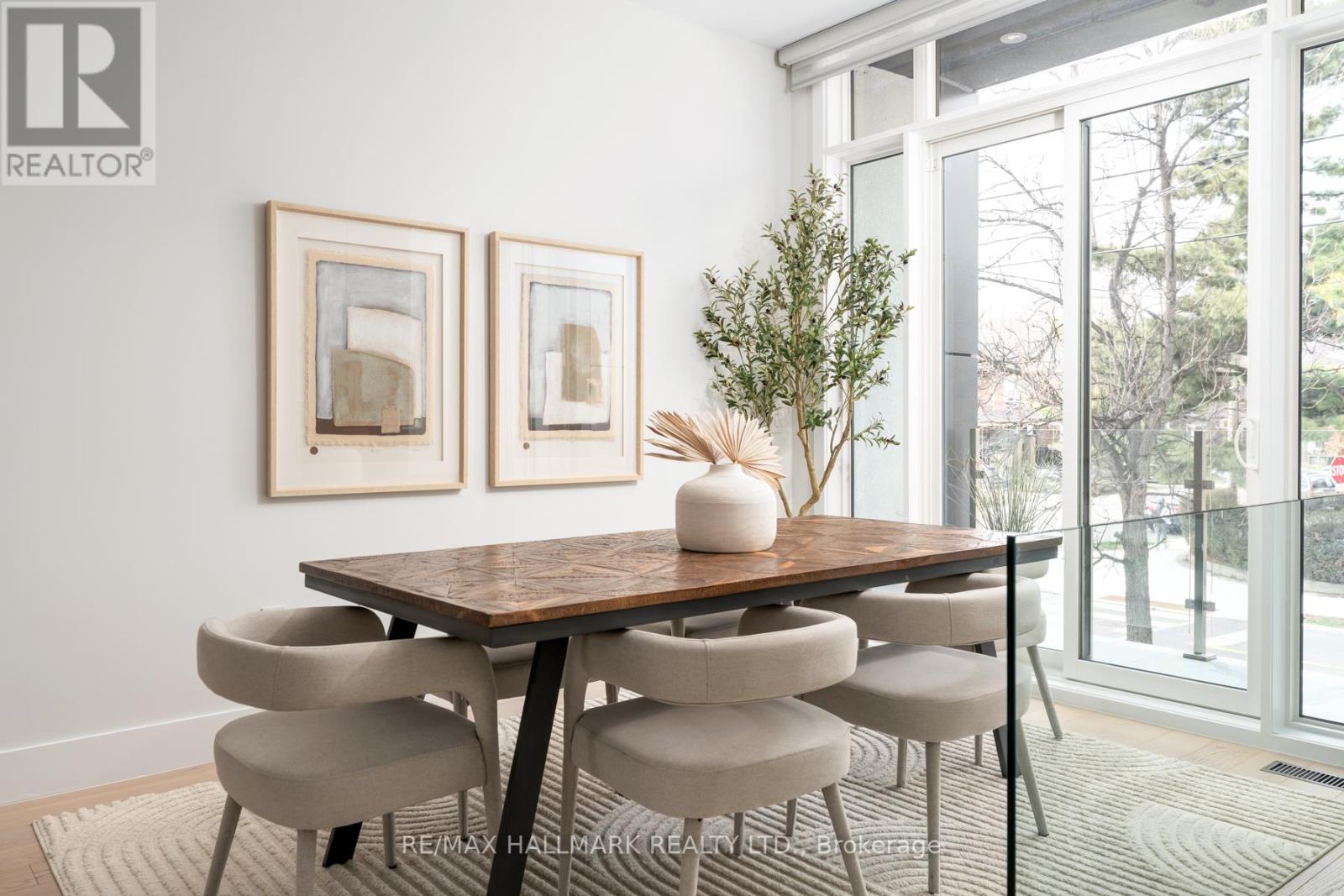 167 Sammon Avenue, Toronto, Ontario  M4J 1Z1 - Photo 6 - E13032754