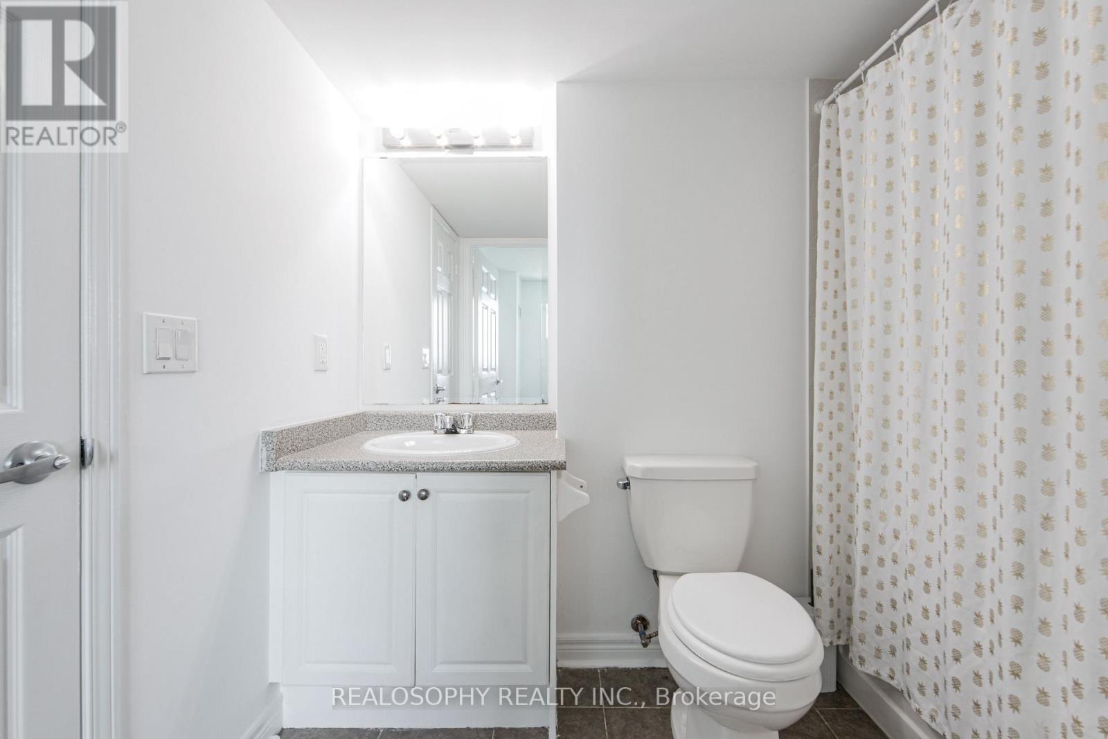 421 - 60 Fairfax Crescent, Toronto (Clairlea-Birchmount), Ontario  M1L 0E1 - Photo 12 - E13032770