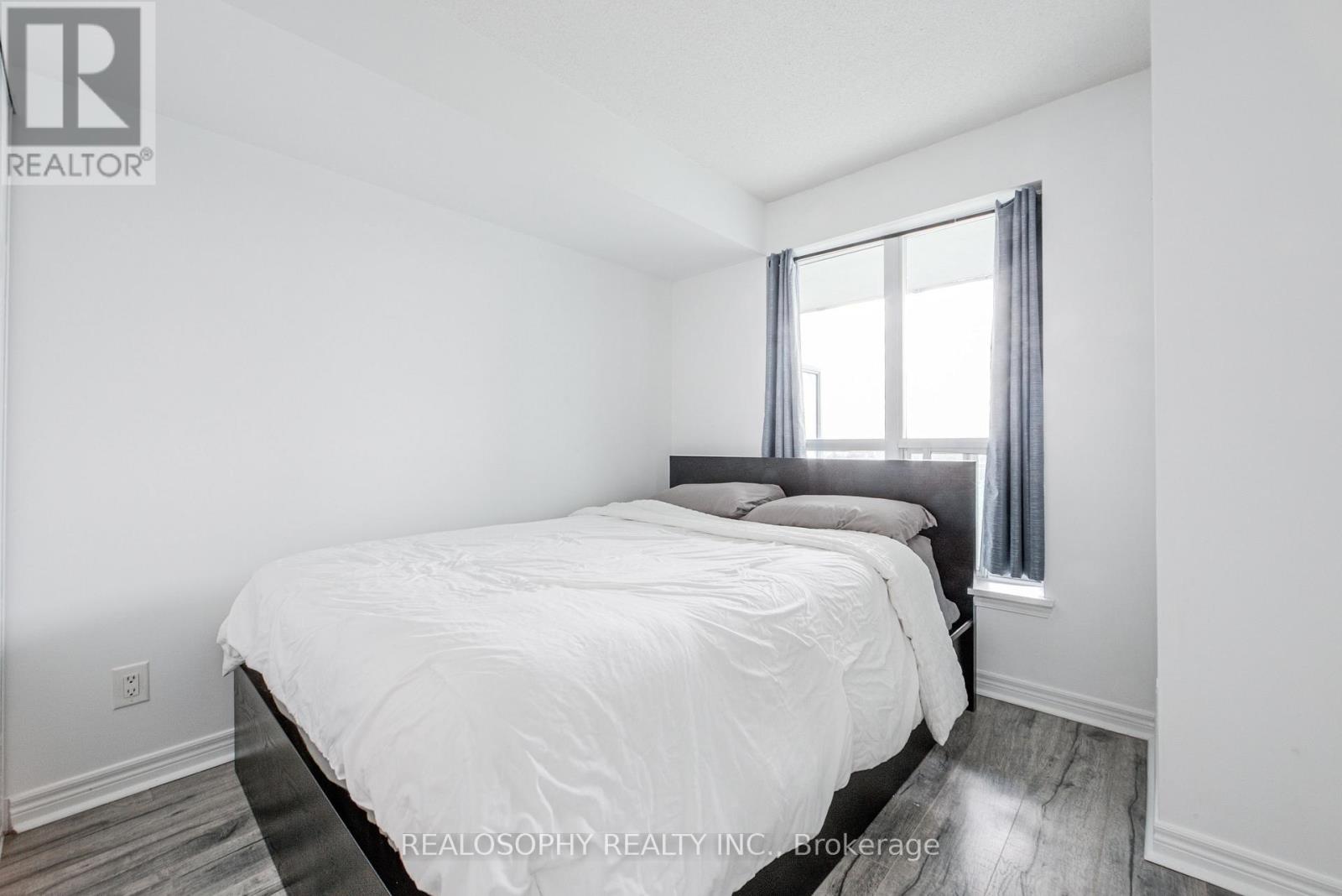 421 - 60 Fairfax Crescent, Toronto (Clairlea-Birchmount), Ontario  M1L 0E1 - Photo 13 - E13032770