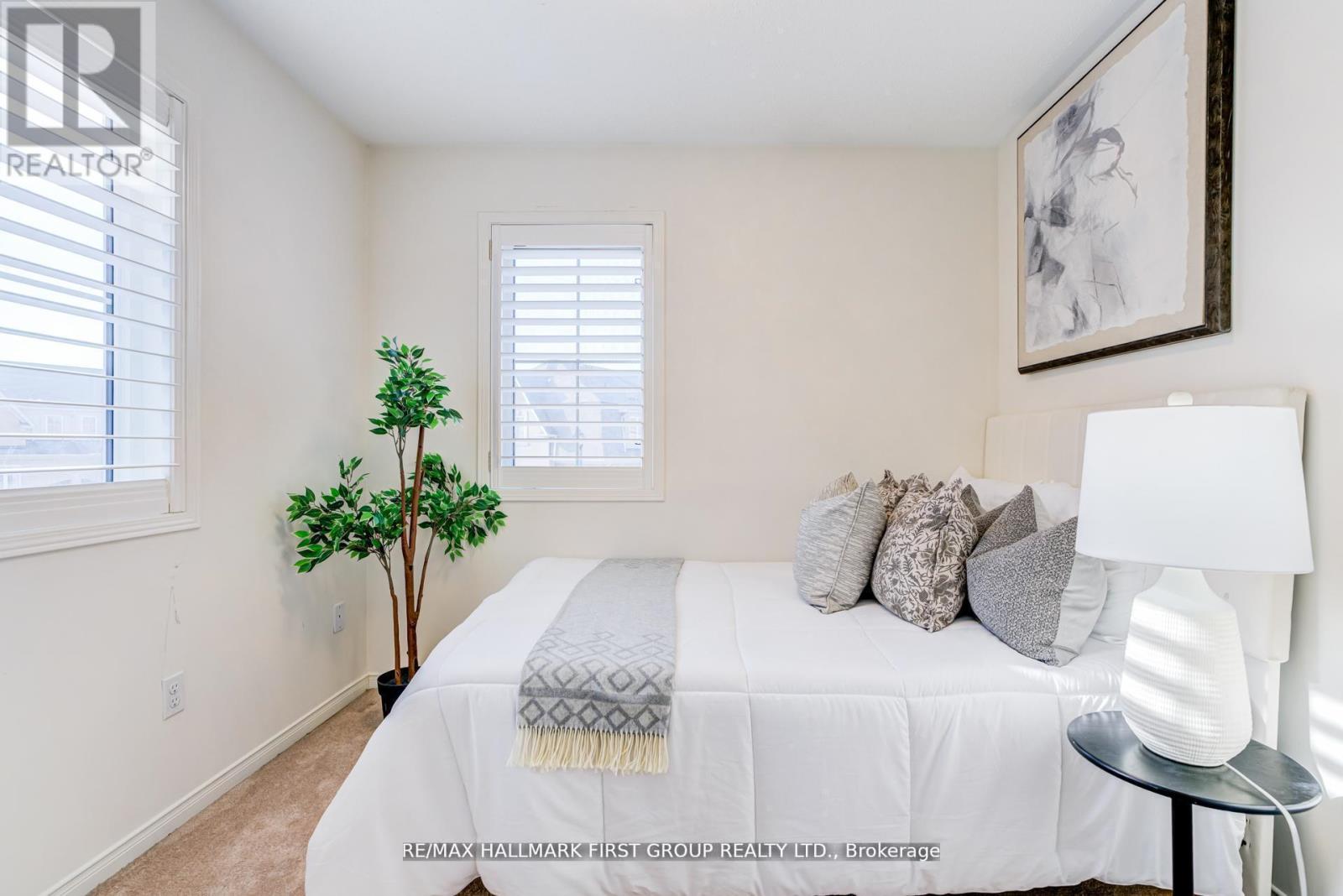 31 Reevesmere Lane, Ajax, Ontario  L1Z 0L3 - Photo 14 - E13032772