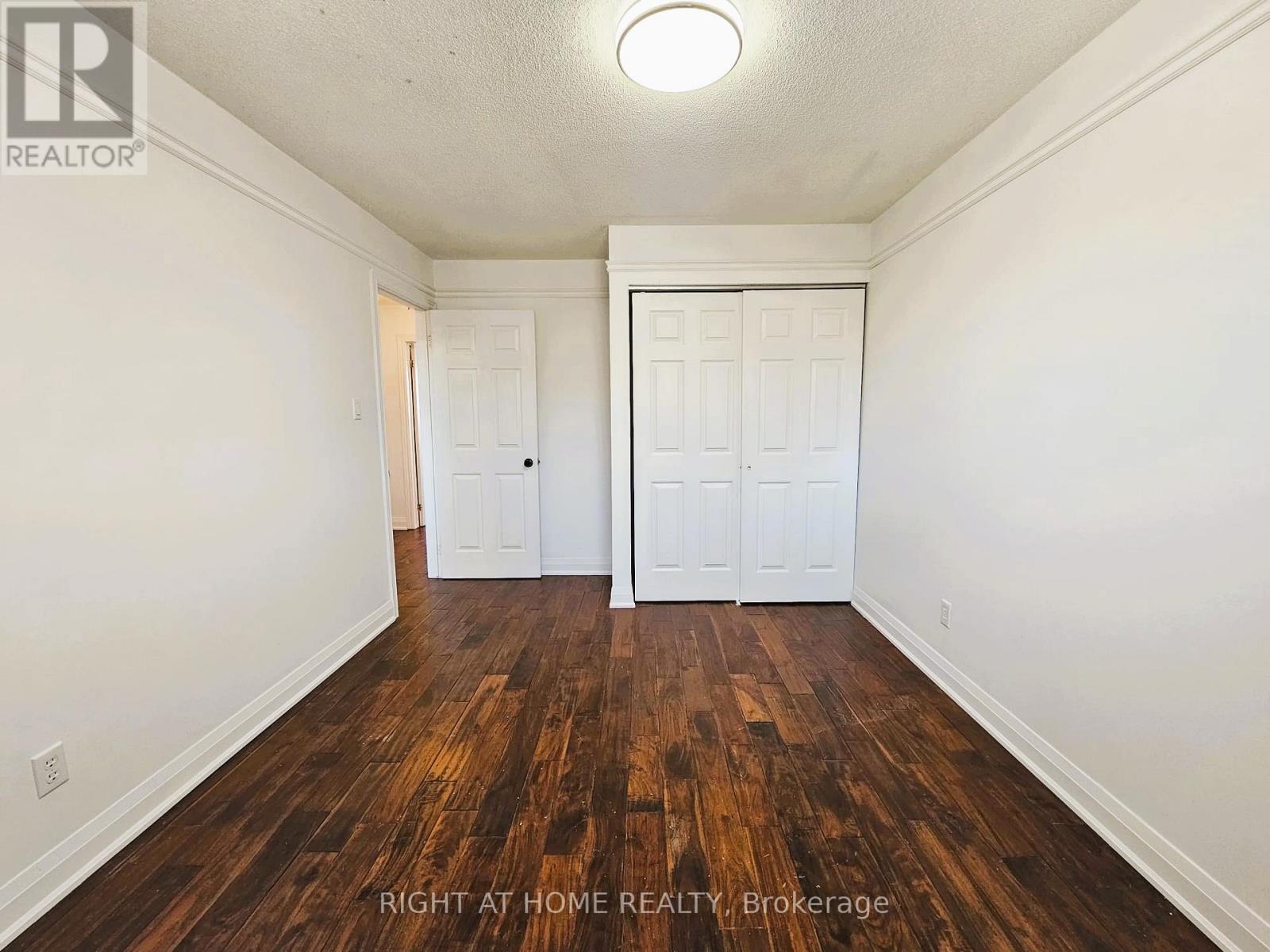 206 Fairwood Drive, Georgina, Ontario  L4P 3Y5 - Photo 13 - N13032544