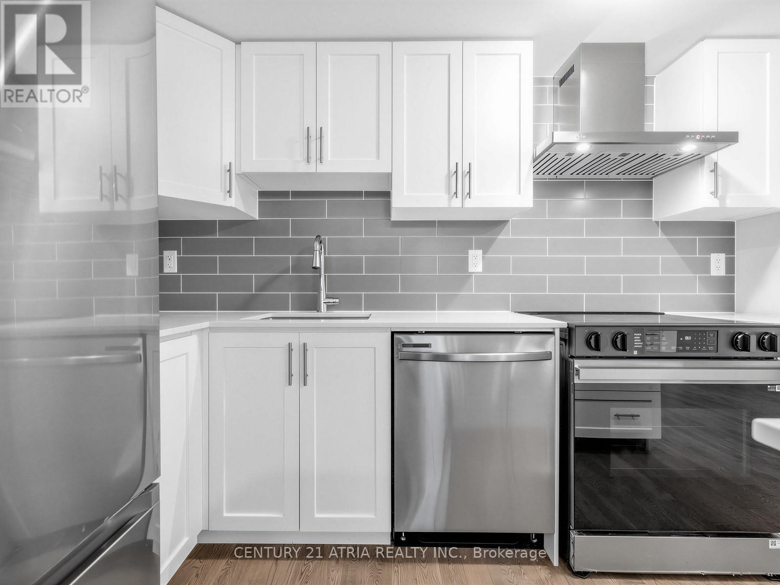 2108 - 58 Elizabeth Street S, Richmond Hill, Ontario  L4C 5W2 - Photo 14 - N13032588