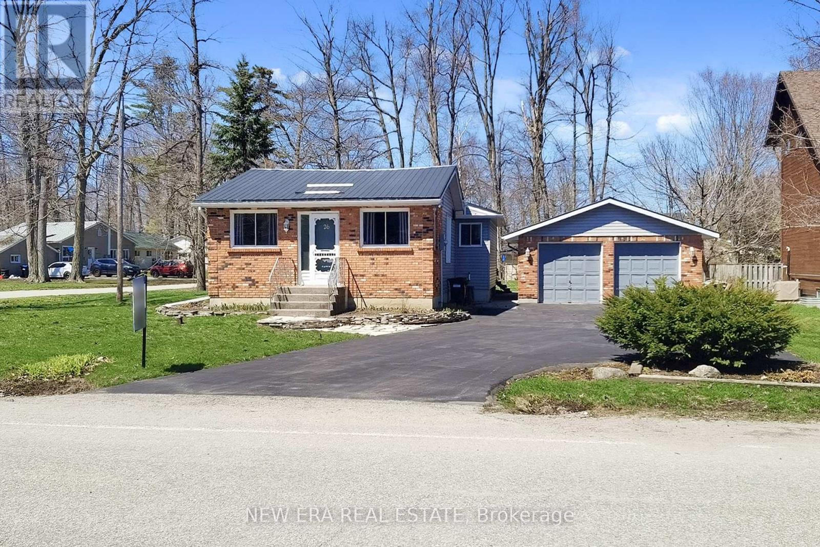 26 Big Bay Point Road, Innisfil, Ontario  L9S 2N9 - Photo 4 - N13032700