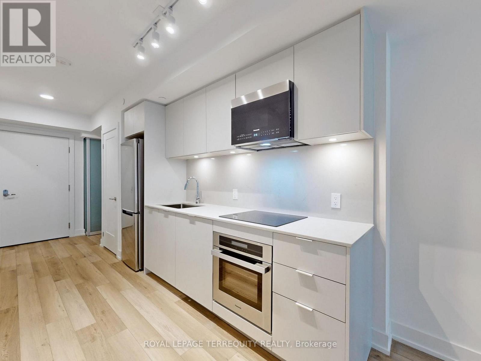 701 - 8 Cedarland Drive, Markham, Ontario  L6G 0H4 - Photo 8 - N13032708