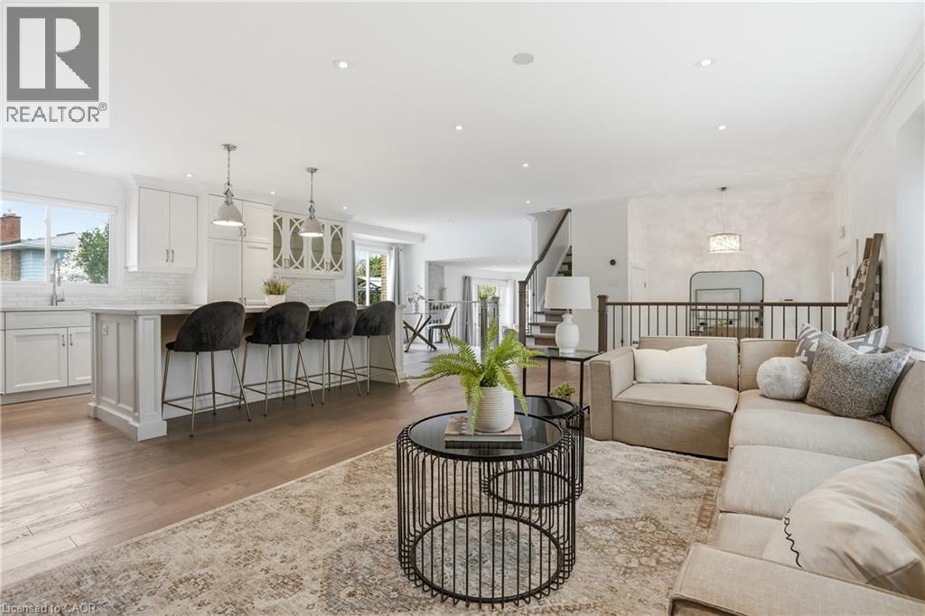 7 Kenmore Crescent, St. Catharines, Ontario  L2N 4S4 - Photo 5 - 40815677