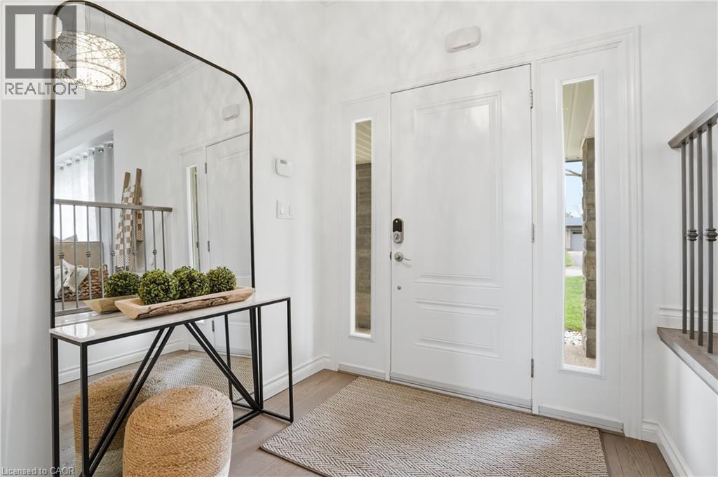 7 Kenmore Crescent, St. Catharines, Ontario  L2N 4S4 - Photo 2 - 40815677