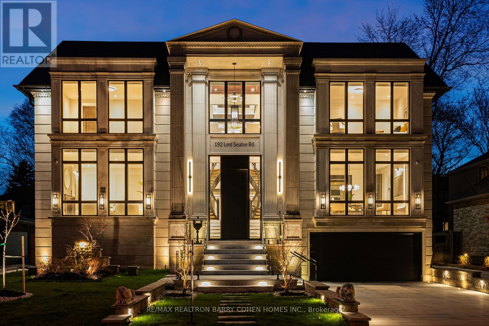 192 LORD SEATON ROAD, Toronto, Ontario