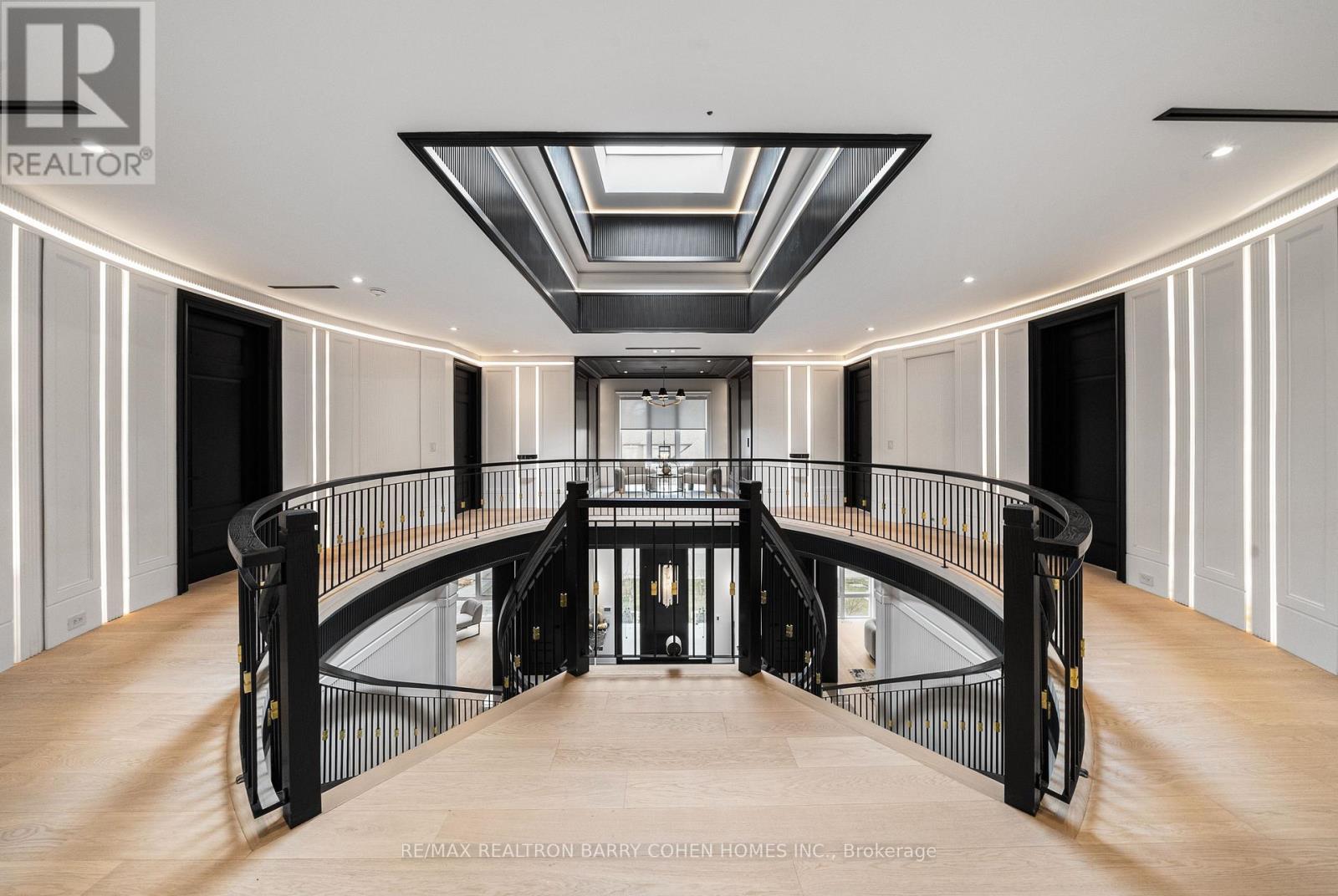 192 Lord Seaton Road, Toronto, Ontario  M2P 1K9 - Photo 21 - C12947518