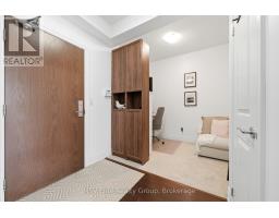 330 - 111 CIVIC SQUARE GATE, Aurora, Ontario