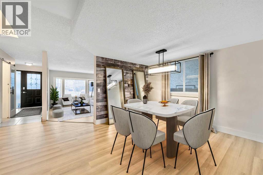 100 Woodfield Green SW, Calgary, Alberta  T2W 3T9 - Photo 8 - A2296479