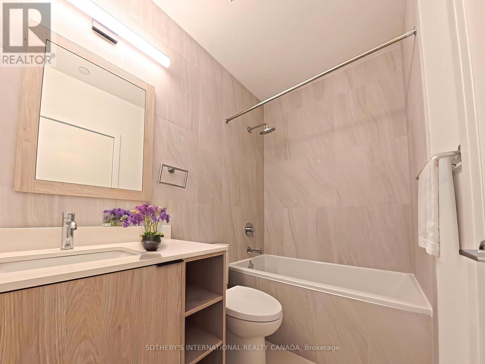 217 - 1007 The Queensway, Toronto, Ontario  M8Z 0H4 - Photo 5 - W13032536