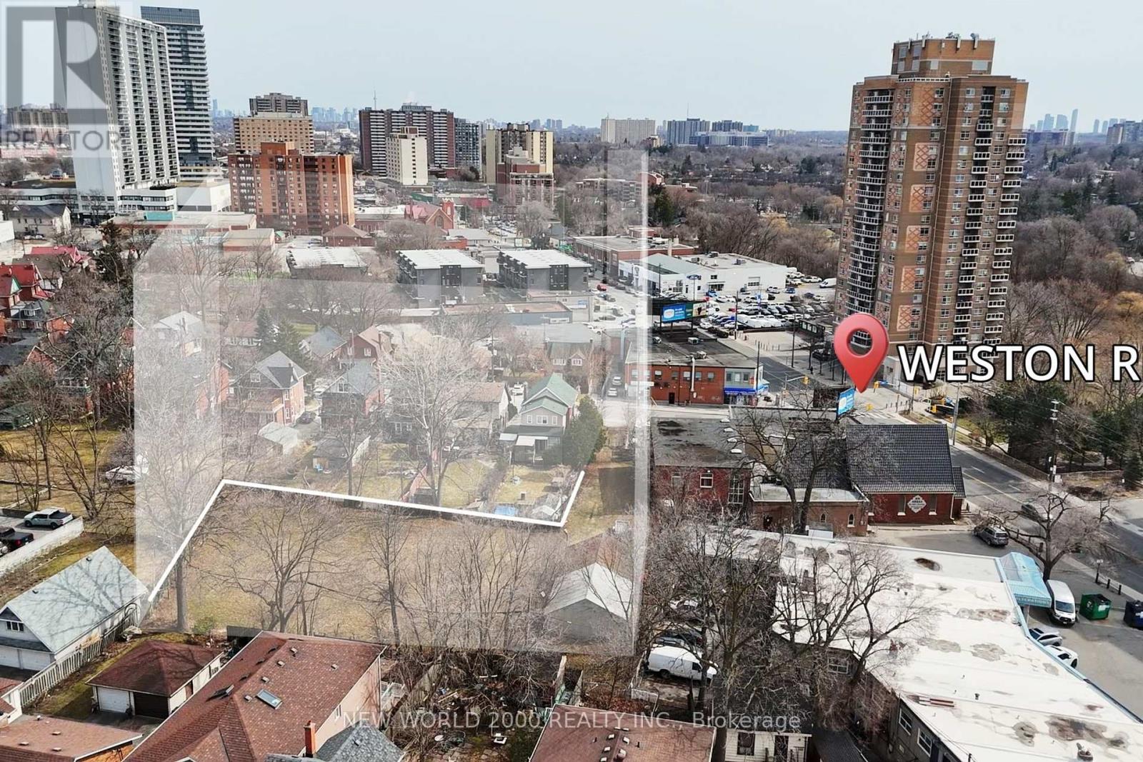 2a Fern Avenue, Toronto, Ontario  M9N 1M1 - Photo 5 - W13032546