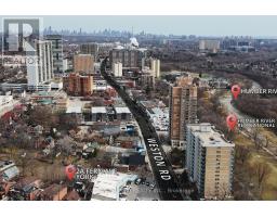 2A FERN AVENUE, Toronto, Ontario