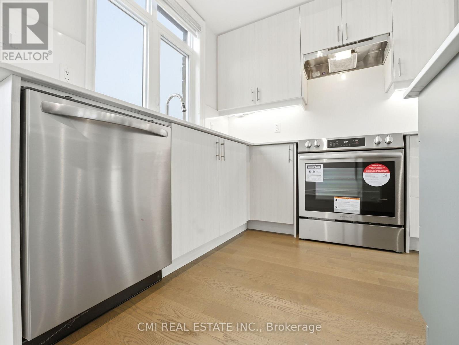 2168 Postmaster Drive, Oakville, Ontario  L6M 4E6 - Photo 13 - W13032554