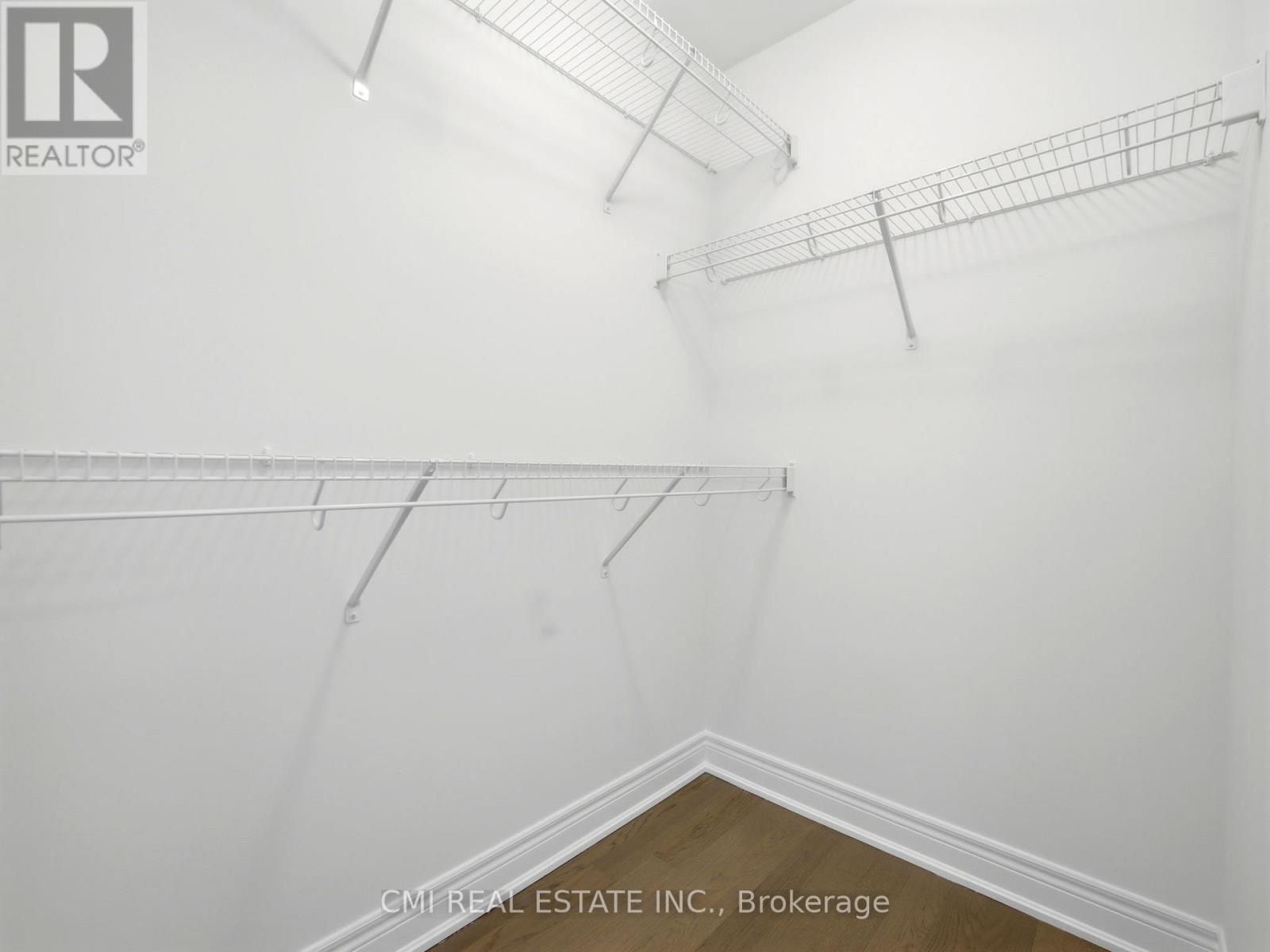 2168 Postmaster Drive, Oakville, Ontario  L6M 4E6 - Photo 31 - W13032554