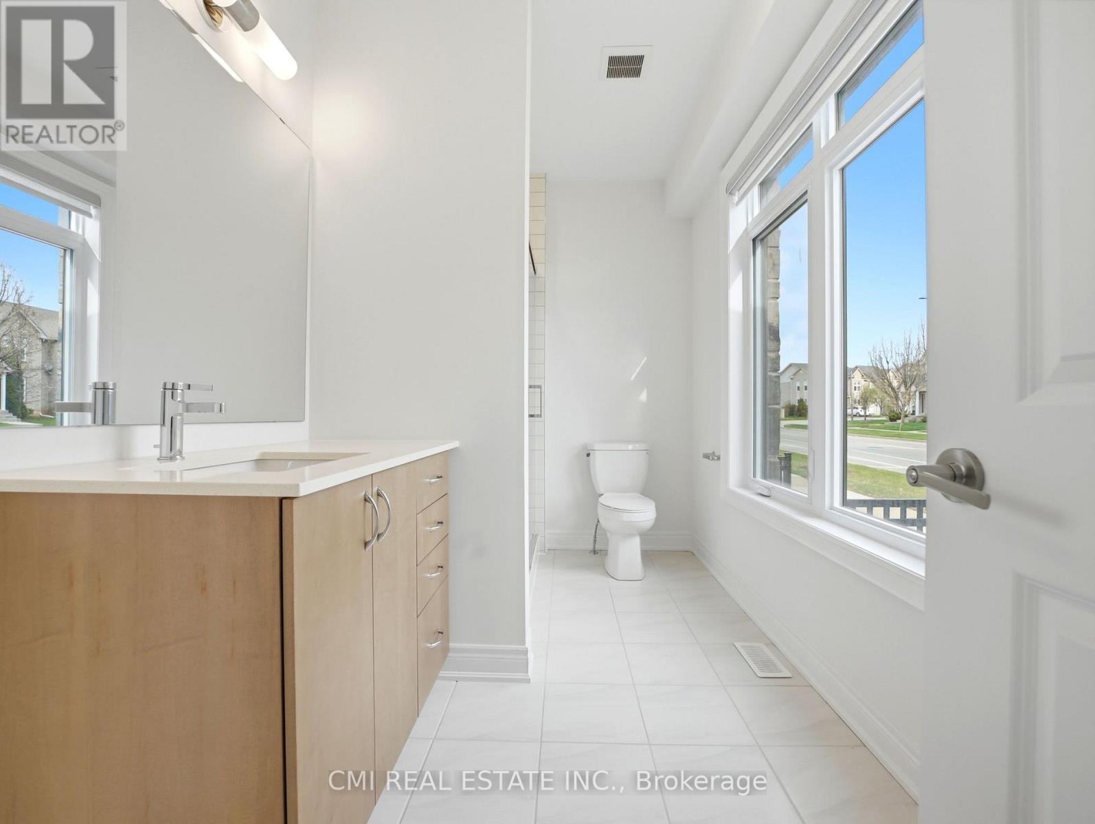 2168 Postmaster Drive, Oakville, Ontario  L6M 4E6 - Photo 32 - W13032554