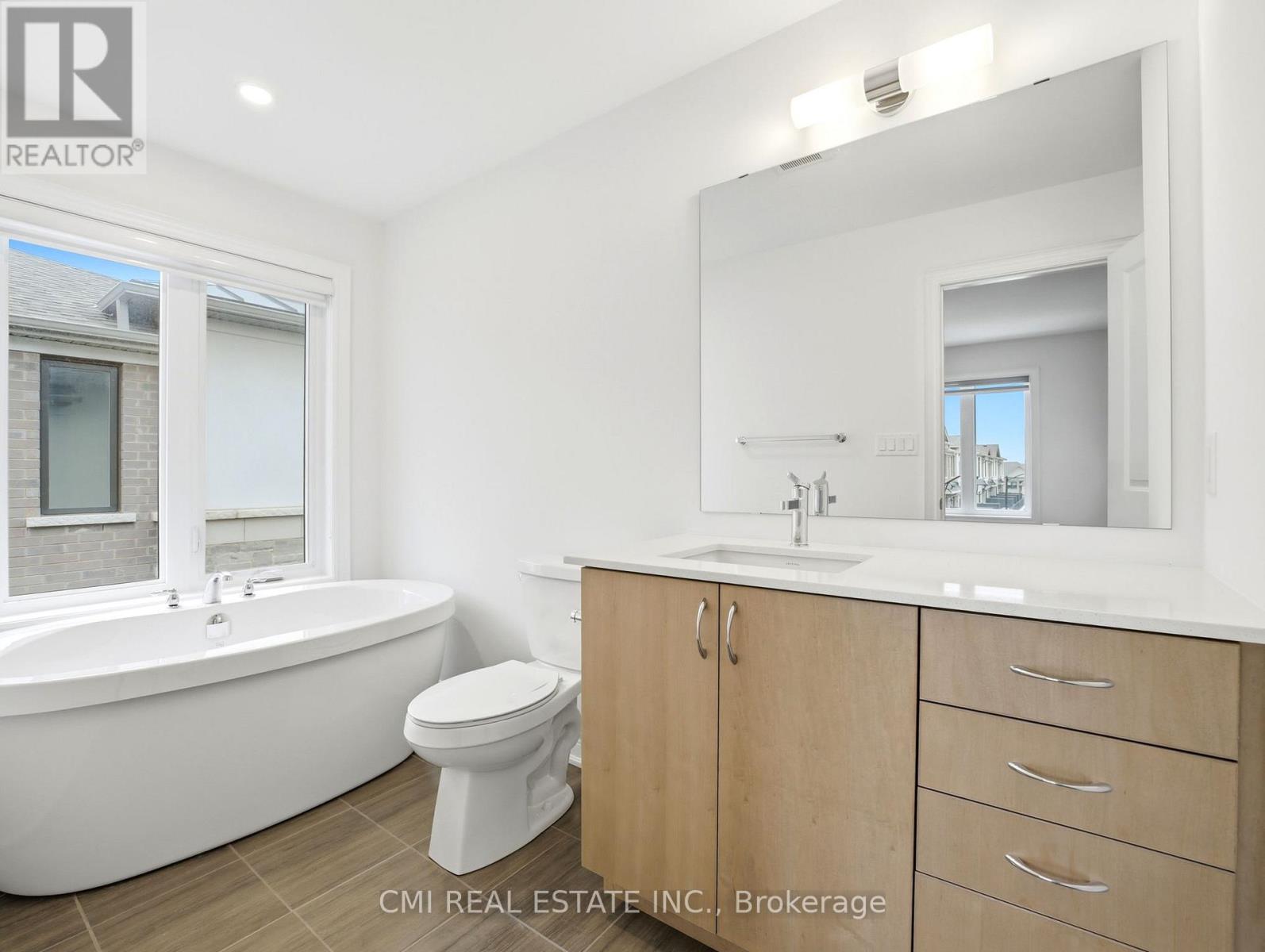 2168 Postmaster Drive, Oakville, Ontario  L6M 4E6 - Photo 35 - W13032554