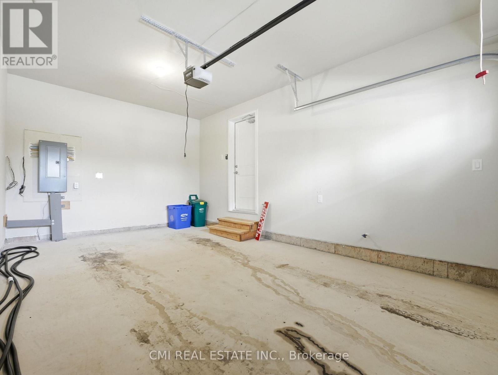 2168 Postmaster Drive, Oakville, Ontario  L6M 4E6 - Photo 39 - W13032554