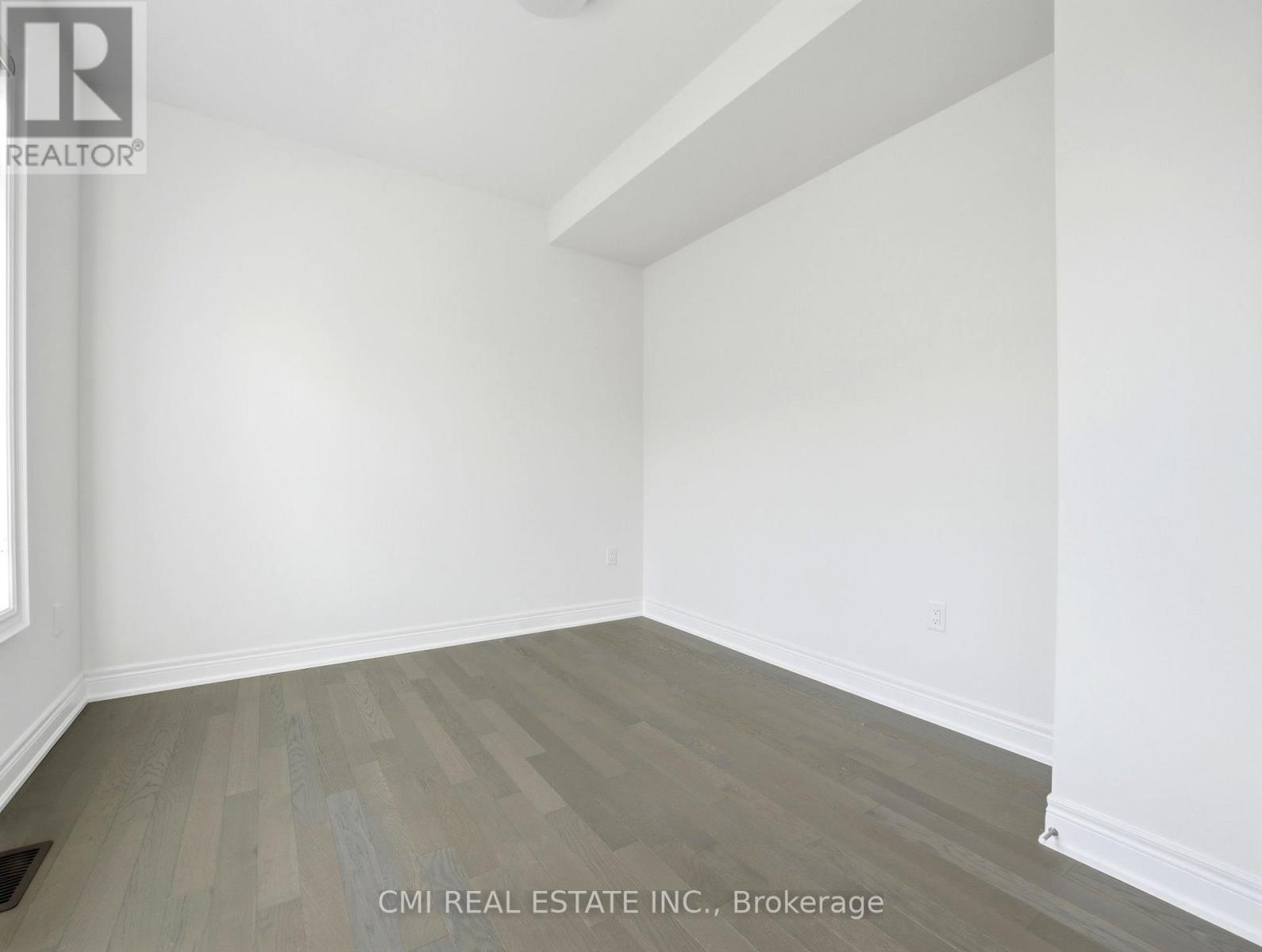 2168 Postmaster Drive, Oakville, Ontario  L6M 4E6 - Photo 7 - W13032554