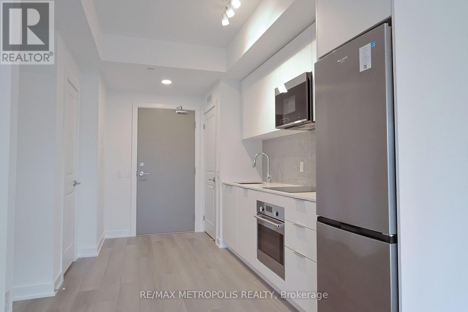 517 - 15 Skyridge Drive, Brampton, Ontario  L6P 3S4 - Photo 3 - W13032656