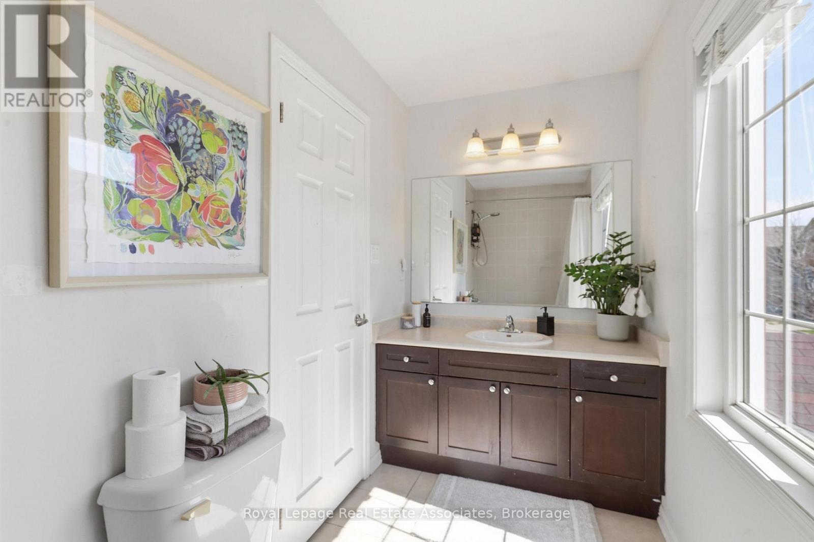 362 Cavanagh Lane, Milton, Ontario  L9T 8J9 - Photo 14 - W13032676