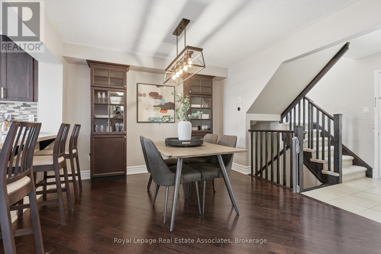 362 Cavanagh Lane, Milton, Ontario  L9T 8J9 - Photo 4 - W13032676