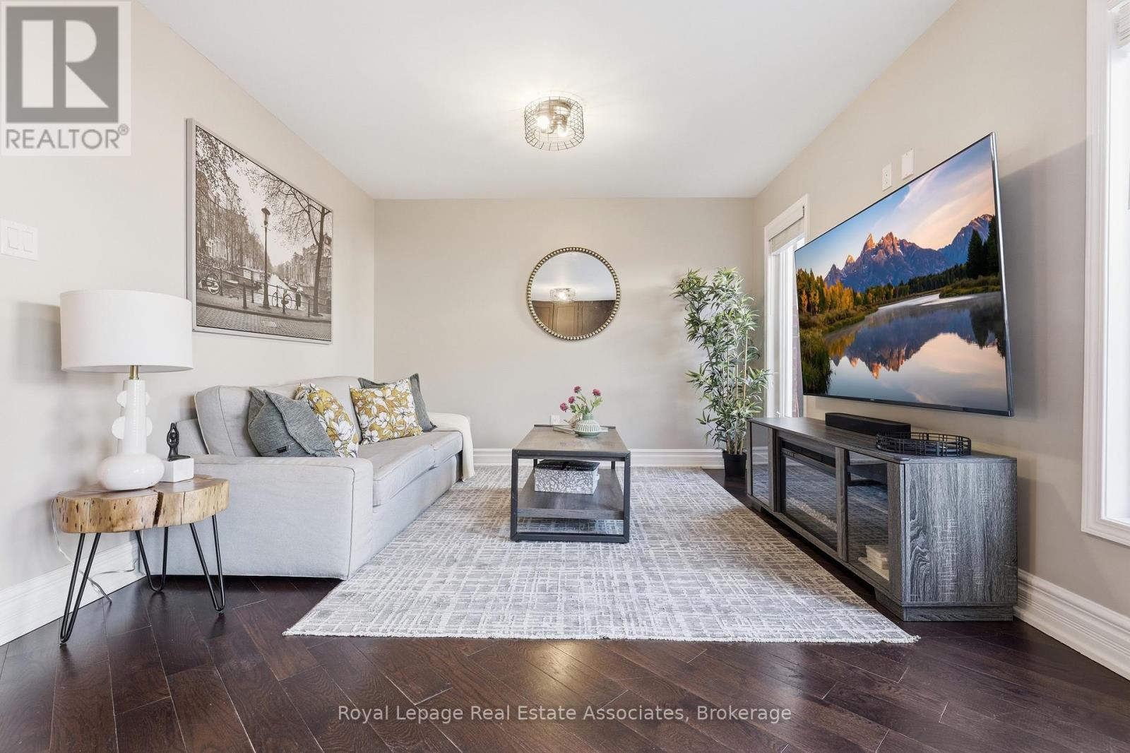 362 Cavanagh Lane, Milton, Ontario  L9T 8J9 - Photo 7 - W13032676