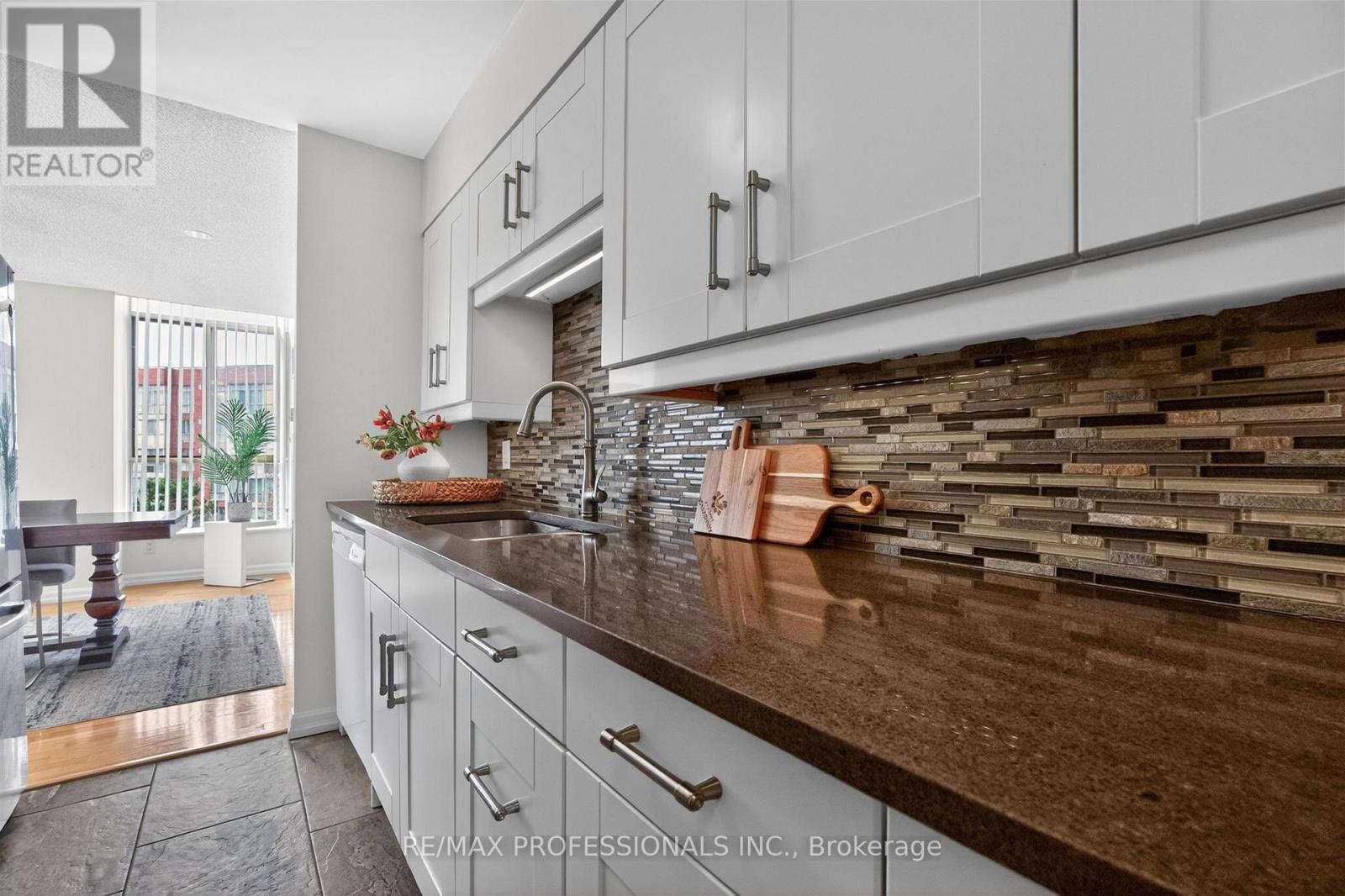 620 - 20 Southport Street, Toronto, Ontario  M6S 4Y8 - Photo 18 - W13032696