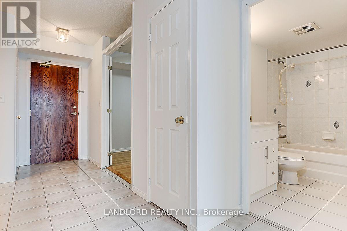 811 - 190 Manitoba Street, Toronto, Ontario  M8Y 3Y8 - Photo 16 - W13032726