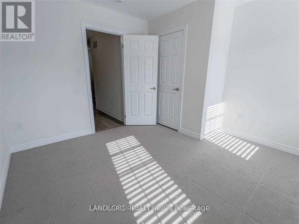 3301 Jacob Way, Oakville, Ontario  L6M 5J9 - Photo 10 - W13032734