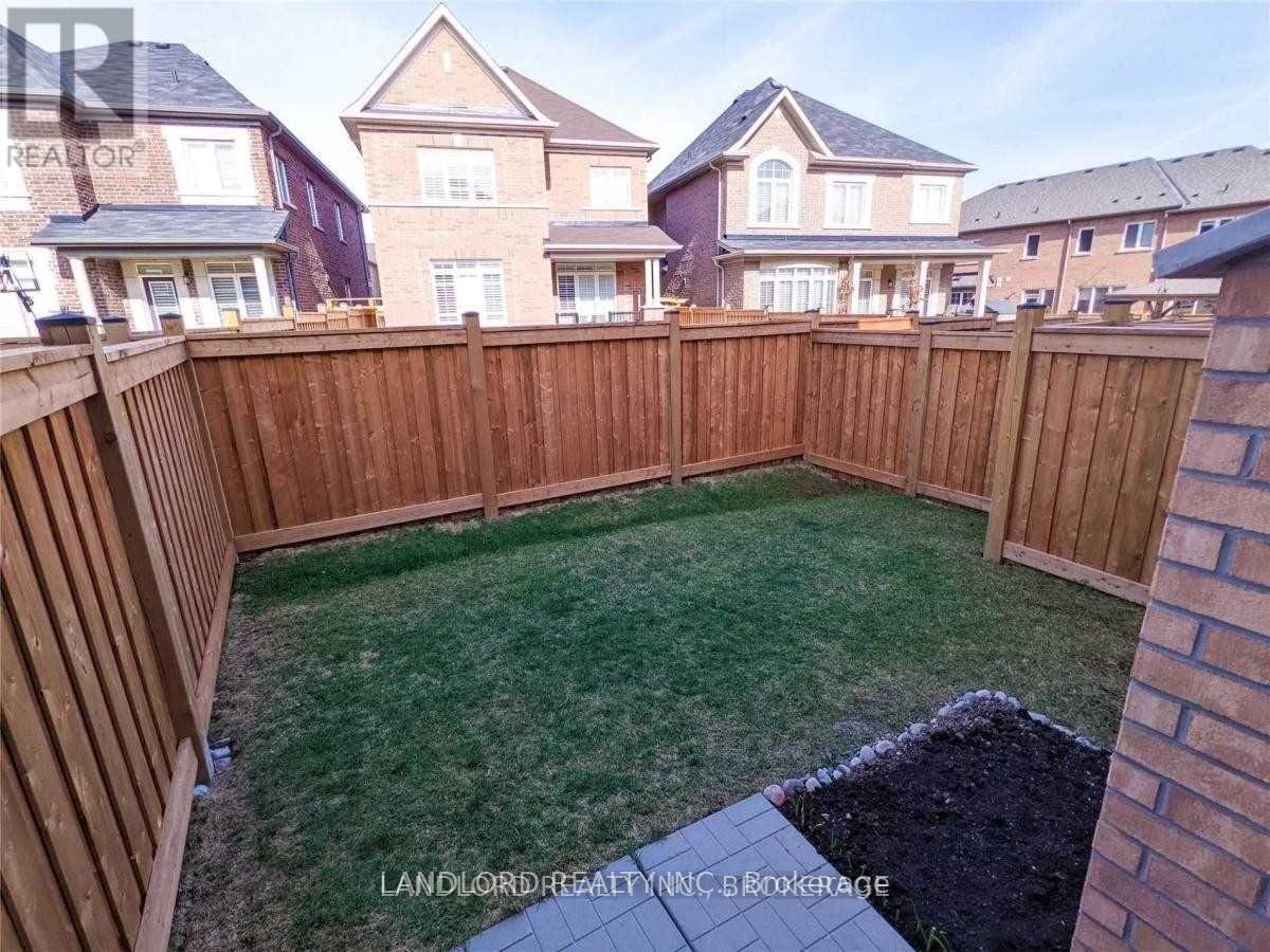 3301 Jacob Way, Oakville, Ontario  L6M 5J9 - Photo 19 - W13032734