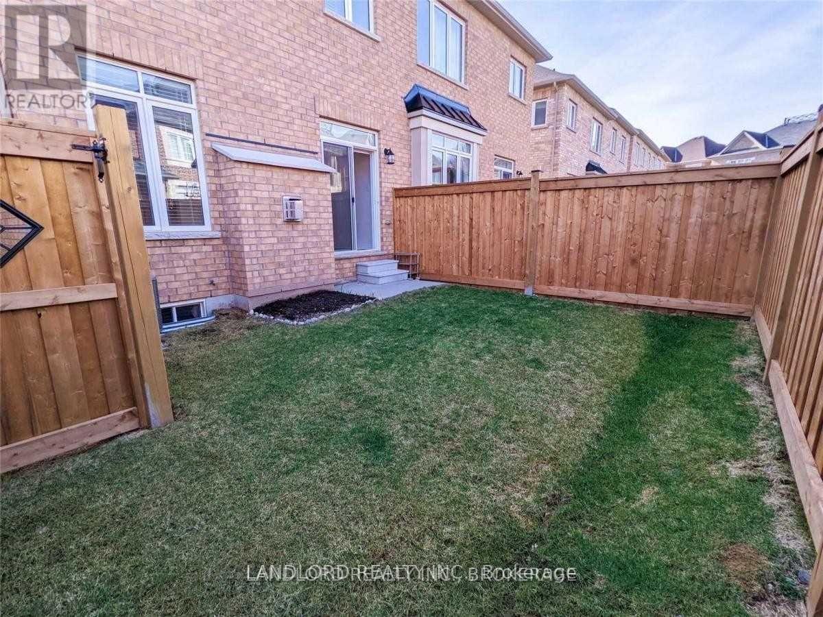 3301 Jacob Way, Oakville, Ontario  L6M 5J9 - Photo 20 - W13032734