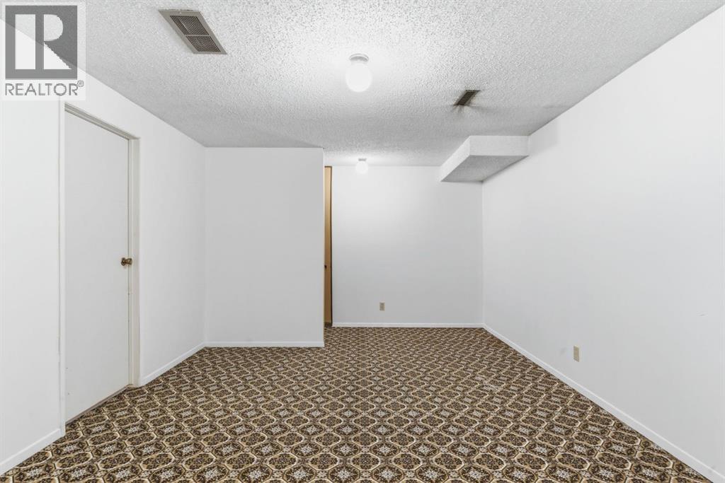 49, 4940 39 Avenue SW, Calgary, Alberta  T3E 6K4 - Photo 31 - A2303468