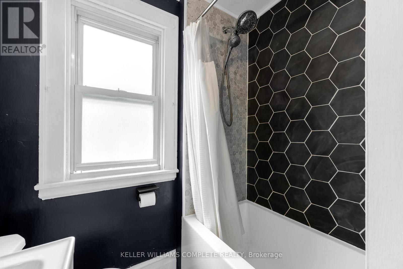 22 Cope Street, Hamilton, Ontario  L8H 5A9 - Photo 18 - X13032556