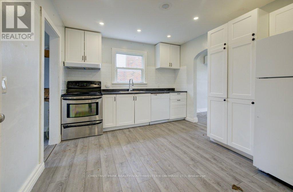 37 Catherine Street, Fort Erie, Ontario  L2A 2G8 - Photo 14 - X13032626