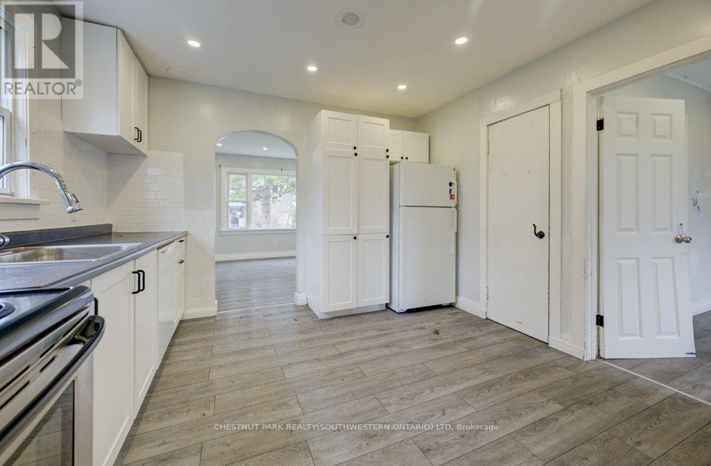 37 Catherine Street, Fort Erie, Ontario  L2A 2G8 - Photo 15 - X13032626