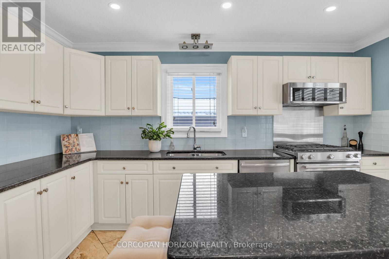 197 Autumn Hill Crescent, Kitchener, Ontario  N2N 1K9 - Photo 5 - X13032672