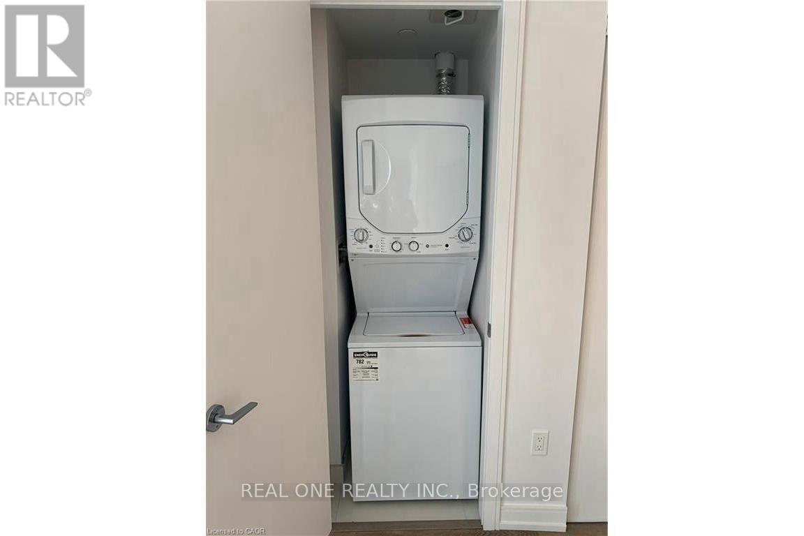 1020 - 1 Jarvis Street, Hamilton, Ontario  L8R 0A8 - Photo 14 - X13032686