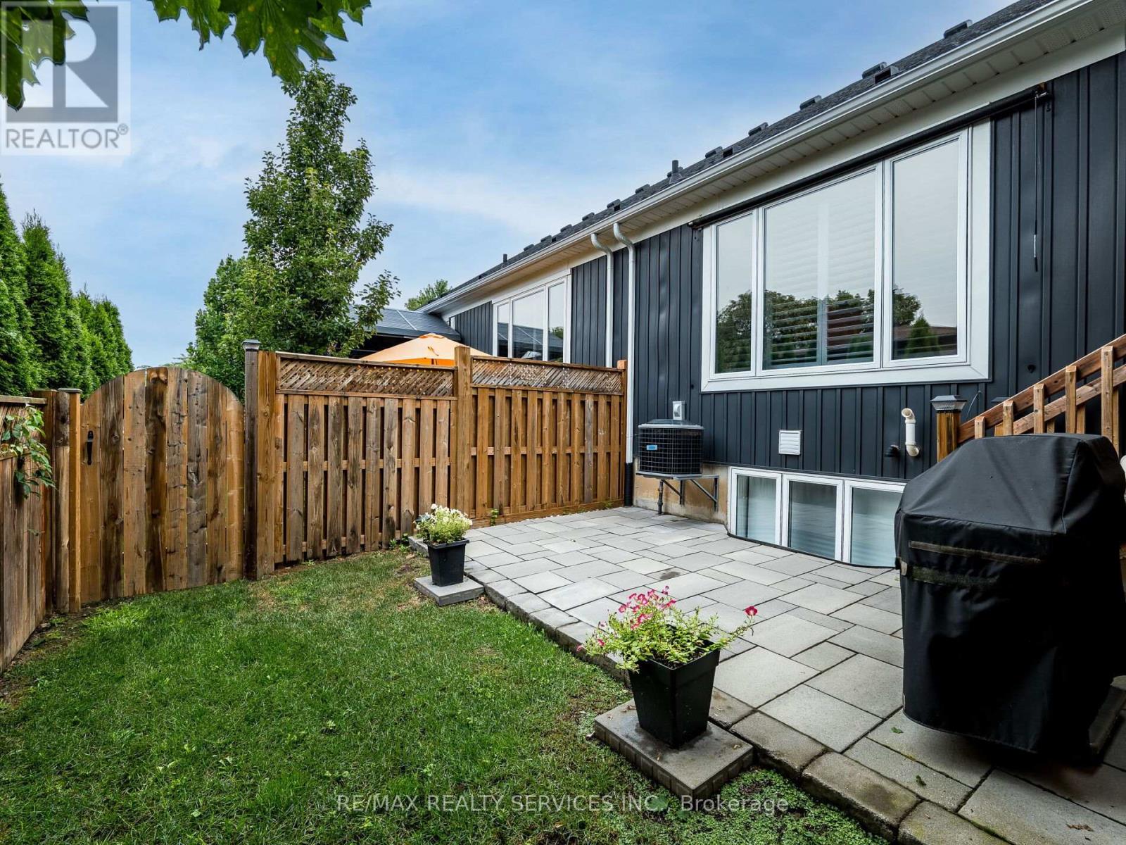 18 Princeton Common Street, St. Catharines, Ontario  L2N 0B7 - Photo 33 - X13032750