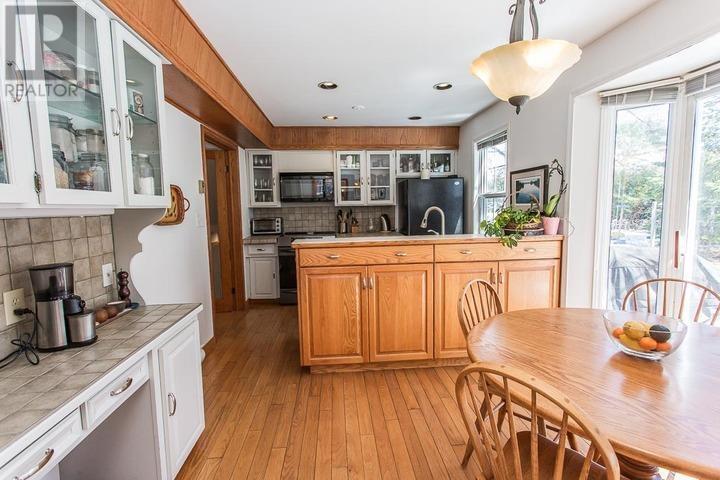 161 Caddy Ave, Sault Ste. Marie, Ontario  P6A 6H7 - Photo 10 - SM260745