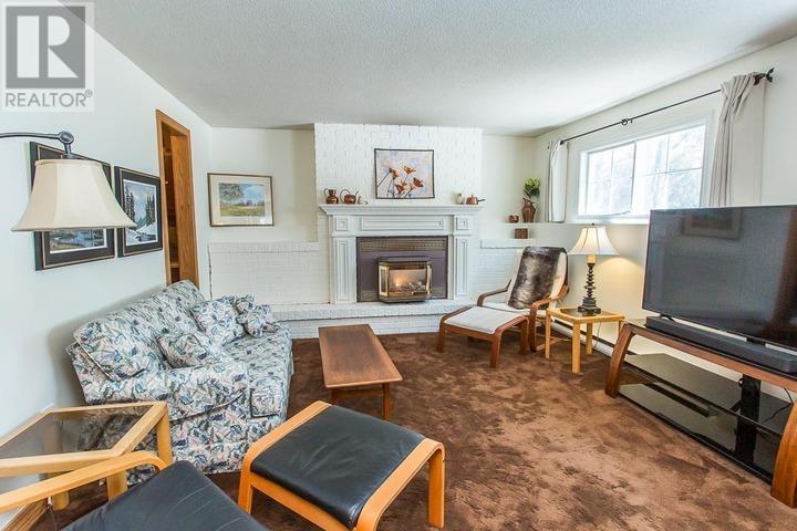 161 Caddy Ave, Sault Ste. Marie, Ontario  P6A 6H7 - Photo 31 - SM260745