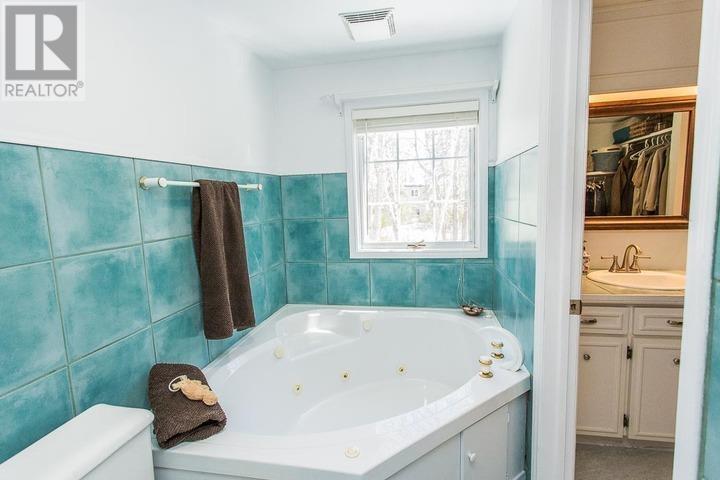 161 Caddy Ave, Sault Ste. Marie, Ontario  P6A 6H7 - Photo 30 - SM260745