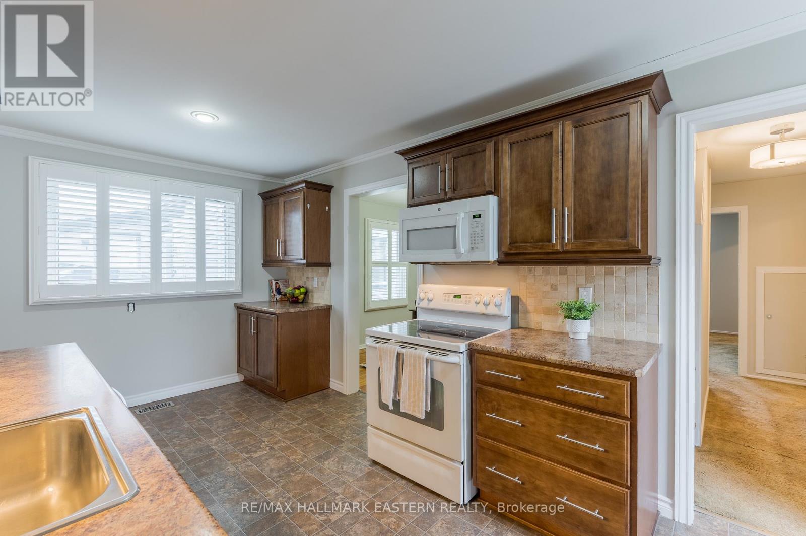 584 Paterson Street, Peterborough, Ontario  K9J 4R2 - Photo 11 - X13032784