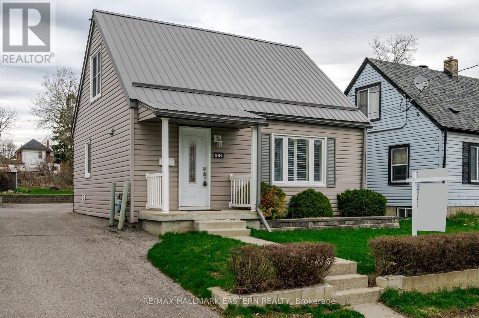 584 Paterson Street, Peterborough, Ontario  K9J 4R2 - Photo 3 - X13032784