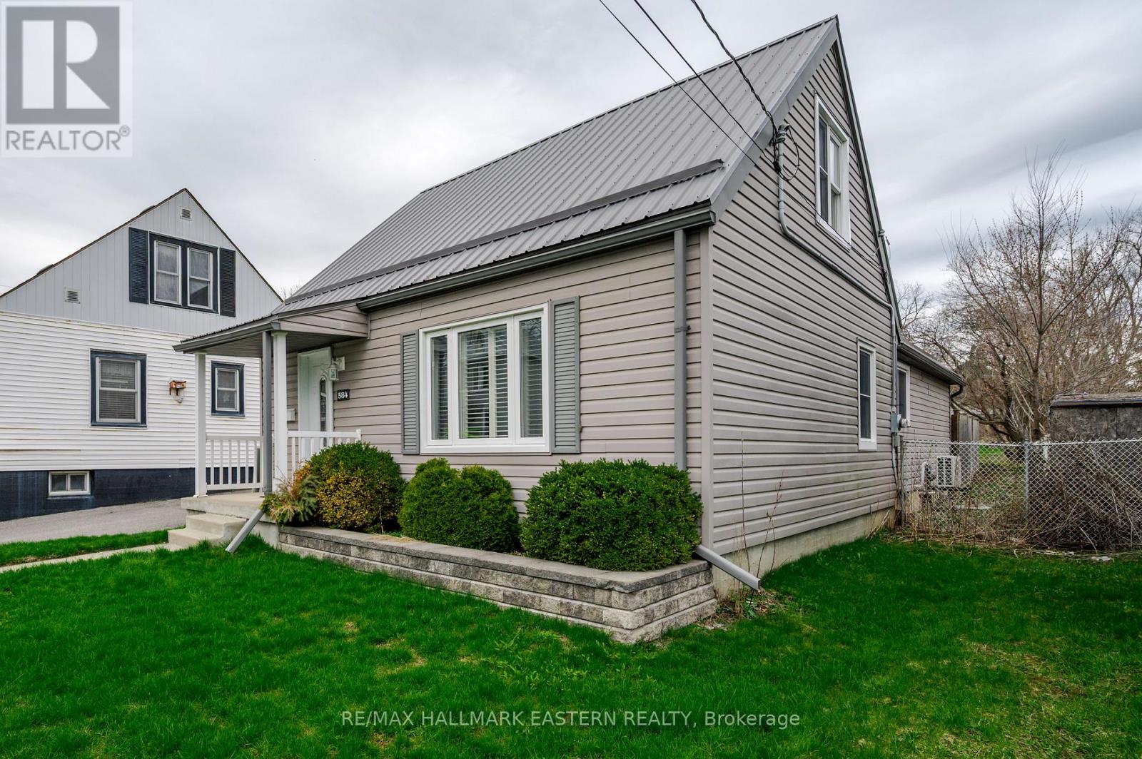 584 Paterson Street, Peterborough, Ontario  K9J 4R2 - Photo 4 - X13032784